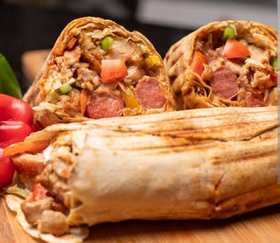 CHICKEN SHAWARMA
